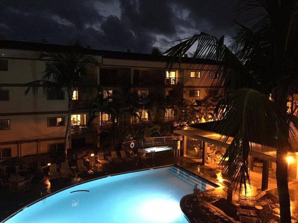 Beautiful 2 Bedroom Condo @ Kona! Kailua-Kona Exteriör bild